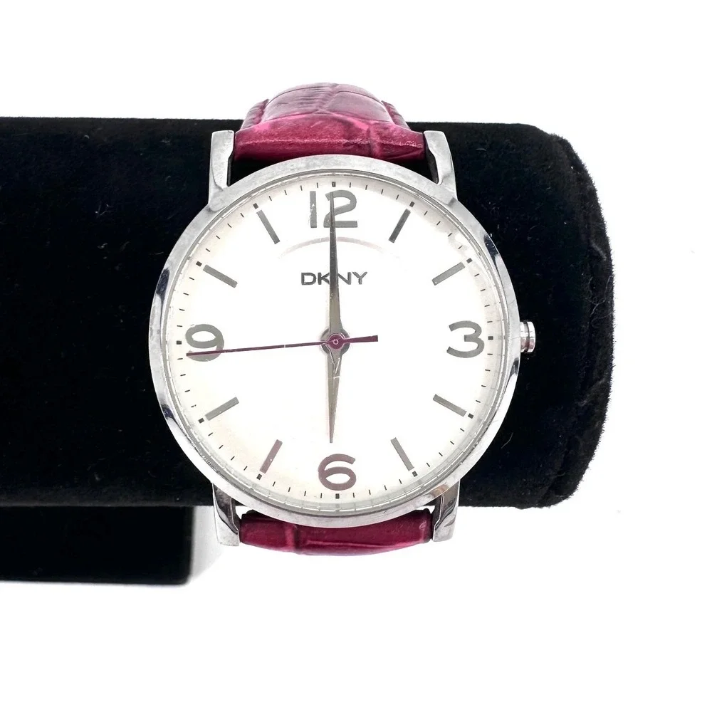 DKNY Women's Watch Burgundy Croc Embossed Leather Silver Tone New Battery